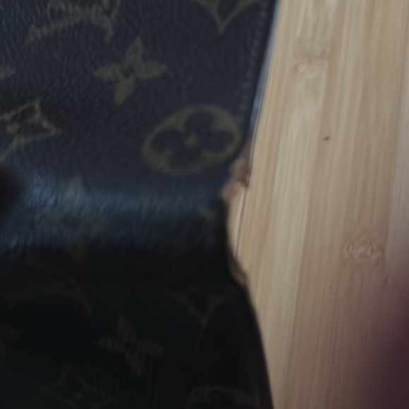 Louis Vuitton Monogram men wallet